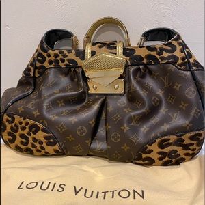 vuitton monogram leopard